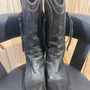 Liberty Black boots